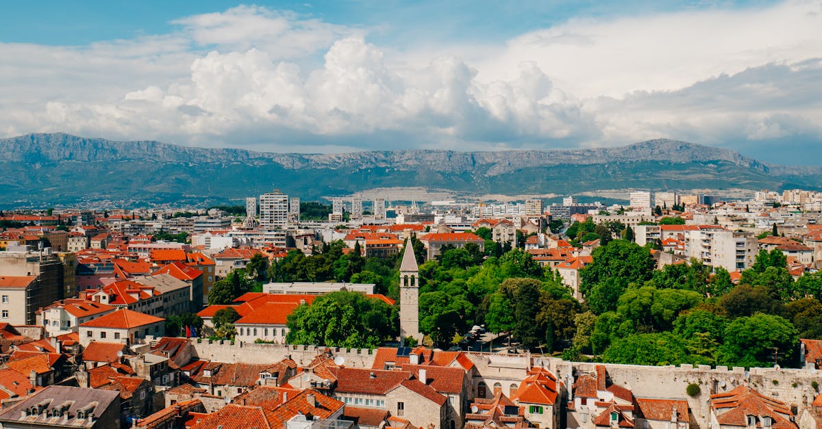 découvrez tout ce que vous devez savoir sur le point g : anatomie, localisation, stimulation et conseils pratiques pour une expérience intime enrichissante et épanouissante.