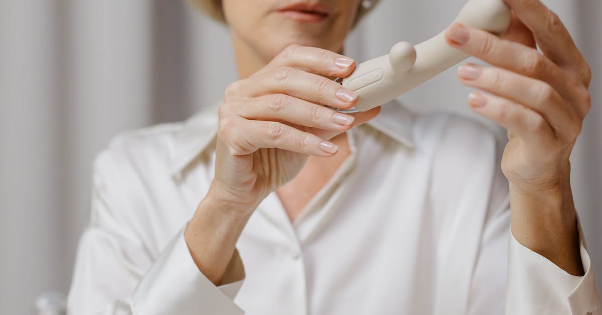 découvrez notre sélection de sex toys pour pimenter votre vie intime, explorer de nouveaux plaisirs et vivre des expériences sensorielles uniques en toute discrétion.